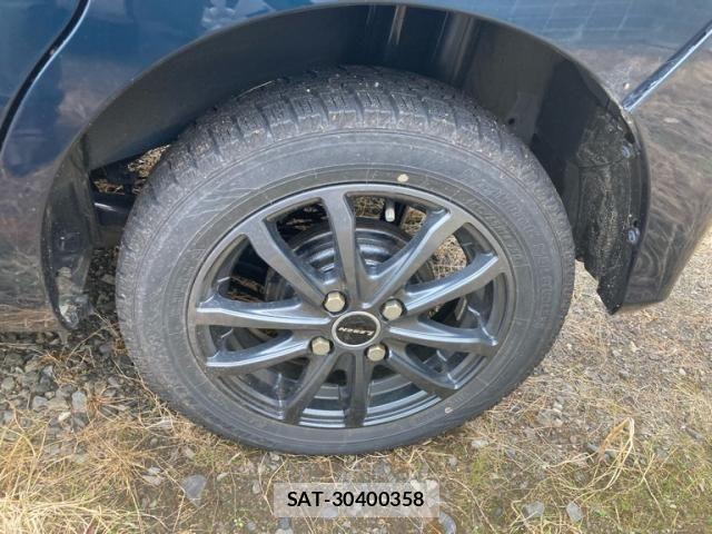 Daihatsu TANTO 2021-10 8882499-9