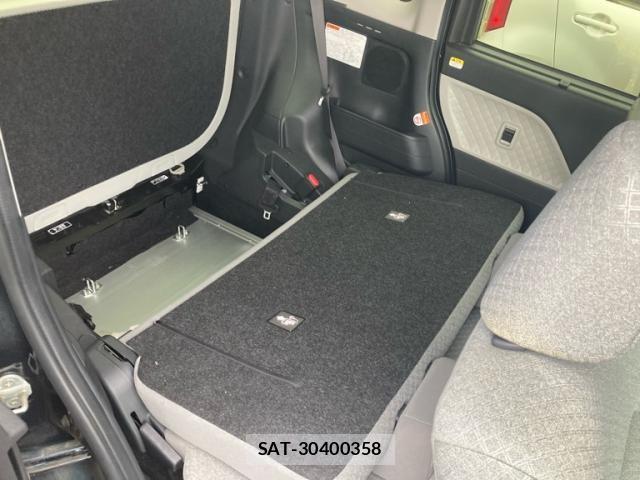 Daihatsu TANTO 2021-10 8882499-16