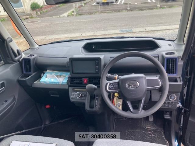 Daihatsu TANTO 2021-10 8882499-17