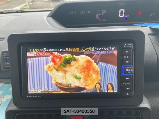 Daihatsu TANTO 2021-10 8882499-23