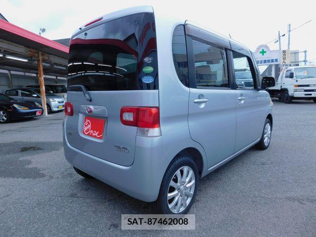 Daihatsu TANTO 2012-07 8882515-3