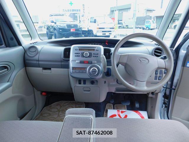 Daihatsu TANTO 2012-07 8882515-5