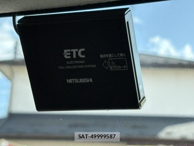 Daihatsu TANTO 2014-03 8882509-13