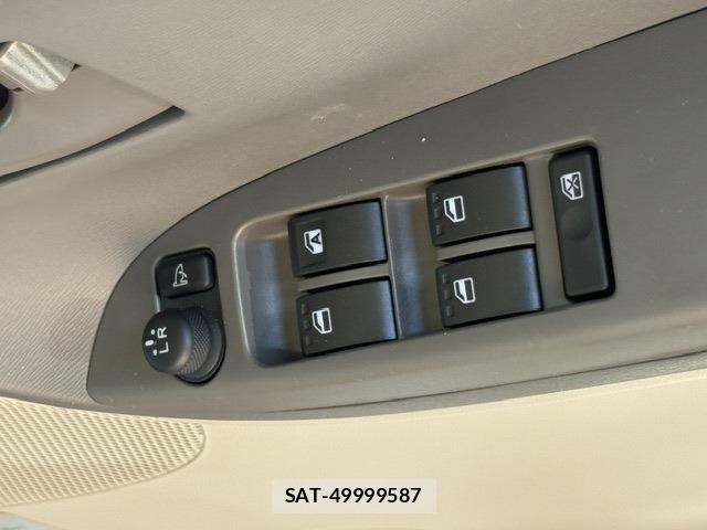 Daihatsu TANTO 2014-03 8882509-14