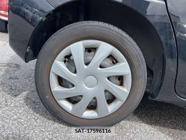 Daihatsu TANTO 2017-09 8882504-13