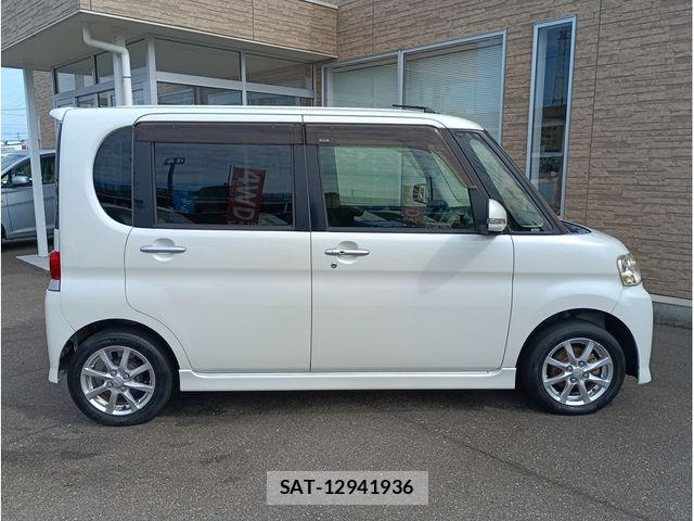 Daihatsu TANTO 2013-07 8882510-2