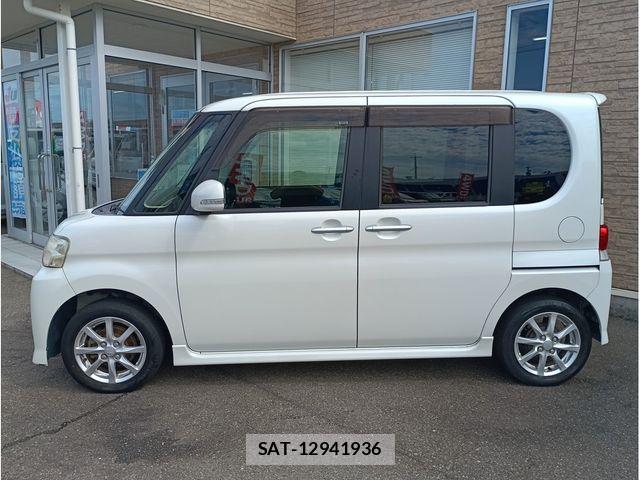Daihatsu TANTO 2013-07 8882510-3