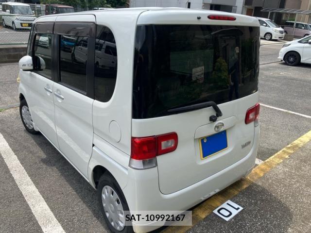 Daihatsu TANTO 2010-02 8882520-7