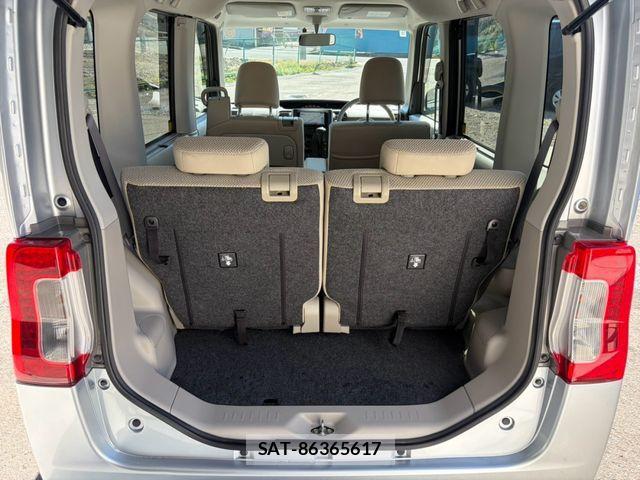Daihatsu TANTO 2014-08 8884454-18