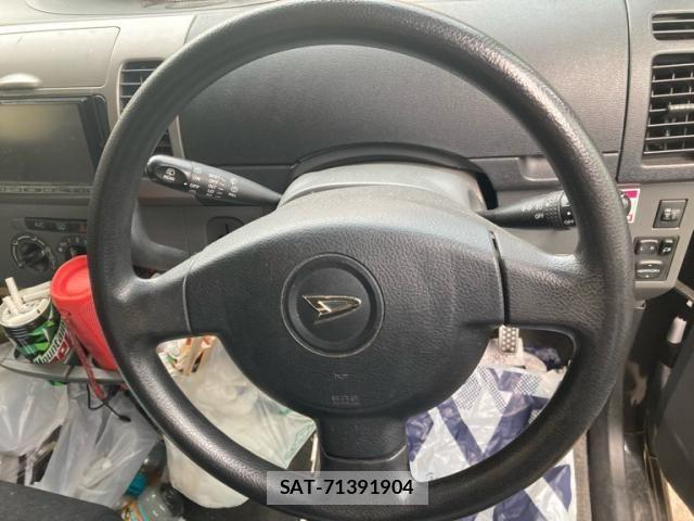 Daihatsu TANTO 2007-09 8884456-11