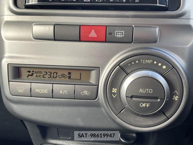 Daihatsu TANTO 2012-07 8884455-21