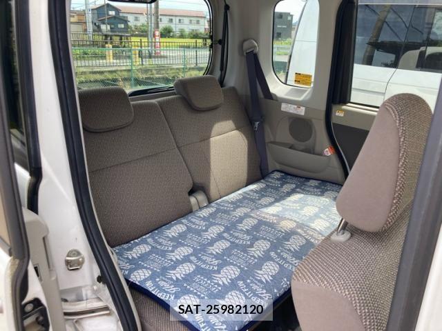 Daihatsu TANTO 2018-04 8884452-12