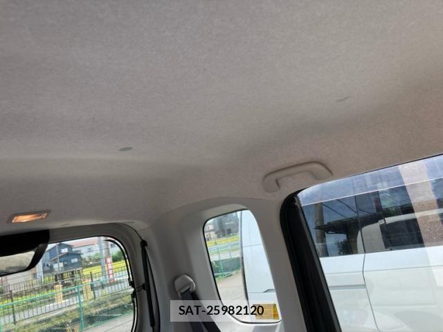 Daihatsu TANTO 2018-04 8884452-13