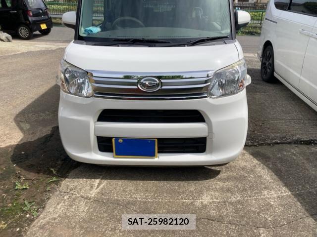 Daihatsu TANTO 2018-04 8884452-1