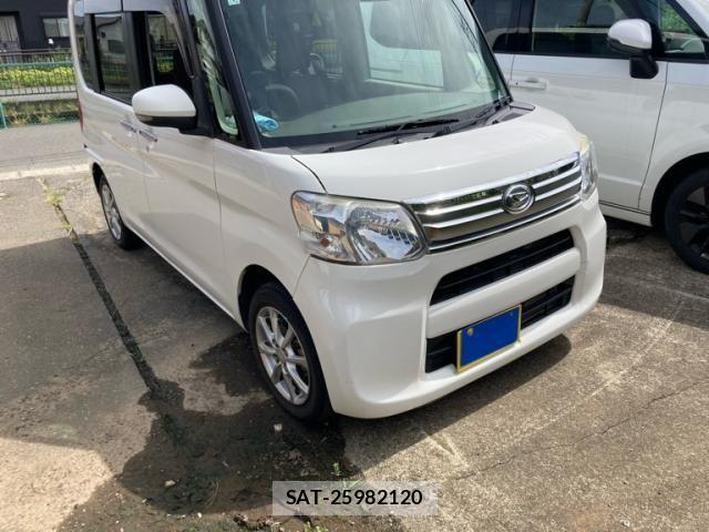 Daihatsu TANTO 2018-04 8884452-3