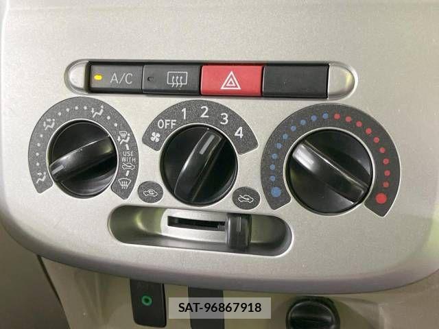 Daihatsu TANTO 2012-01 526401-7
