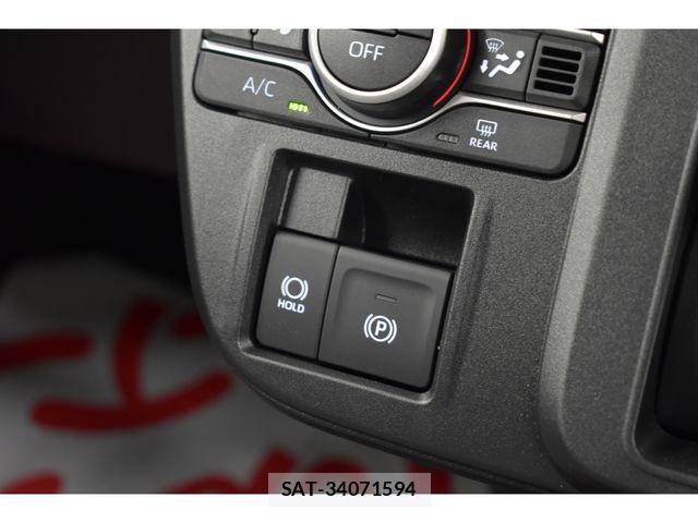 Daihatsu TANTO 2023-01 1043938-18