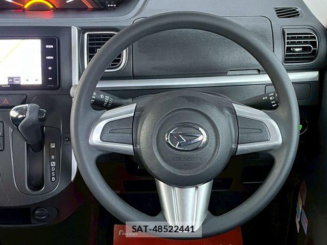 Daihatsu TANTO 2015-02 1746358-14