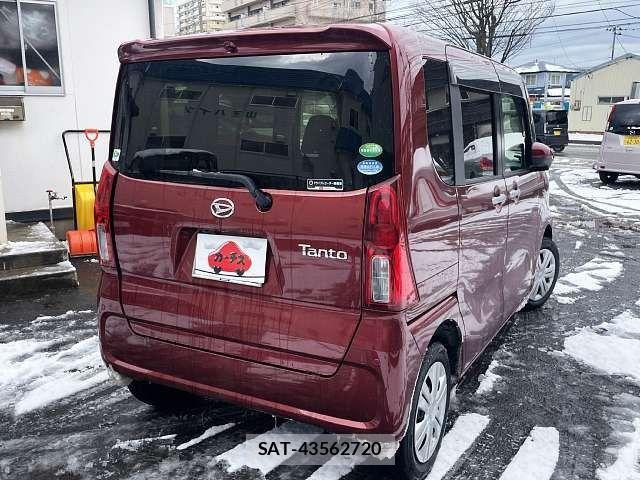 Daihatsu TANTO 2021-03 1829525-2