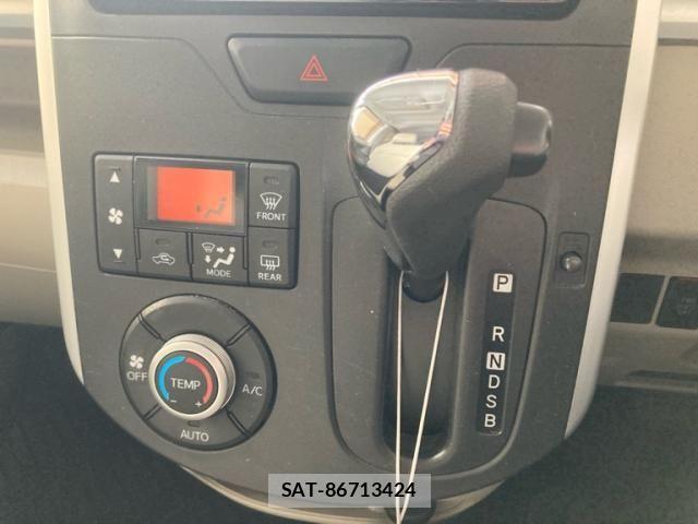 Daihatsu TANTO 2015-05 3389189-16