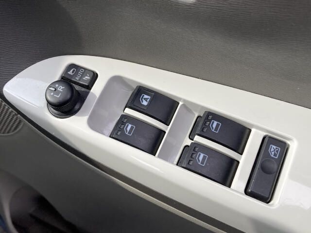 Daihatsu TANTO 2017-03 3685567-13