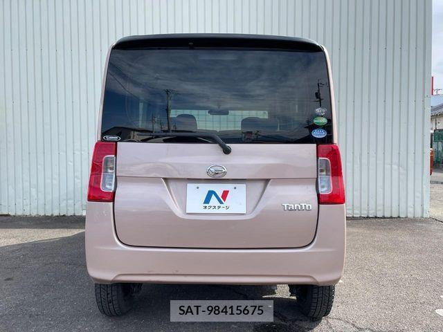 Daihatsu TANTO 2016-11 4050411-14