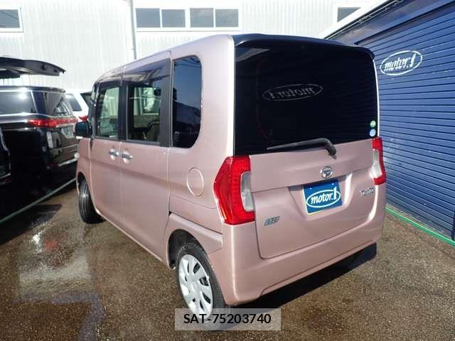 Daihatsu TANTO 2014-01 4111802-4