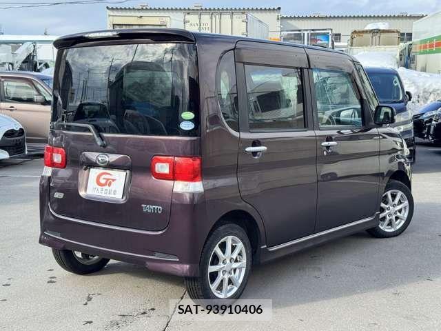Daihatsu TANTO 2013-02 4395450-1