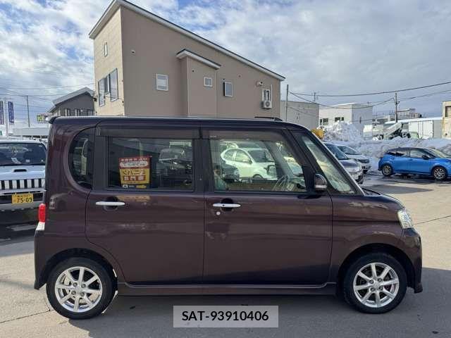 Daihatsu TANTO 2013-02 4395450-4