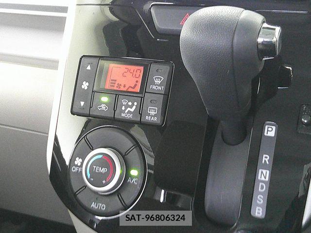 Daihatsu TANTO 2018-07 6020844-9