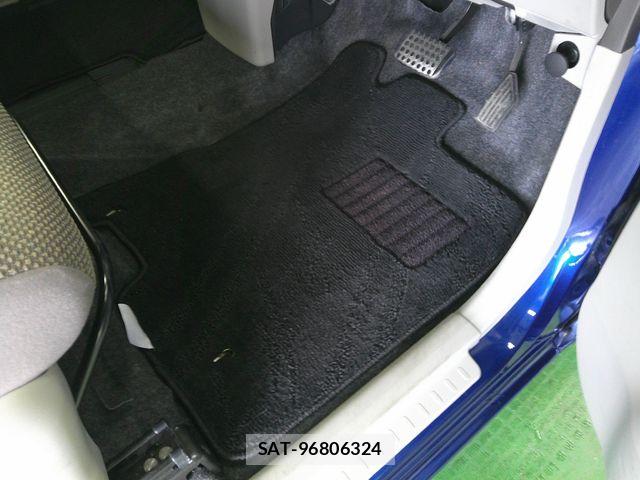 Daihatsu TANTO 2018-07 6020844-25