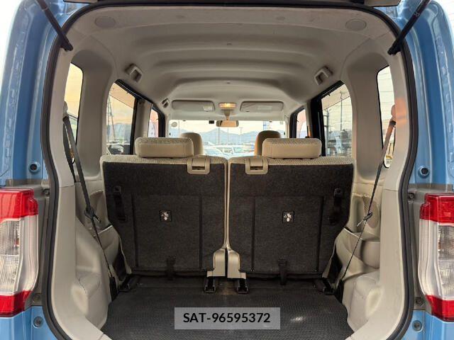 Daihatsu TANTO 2013-12 6020856-11