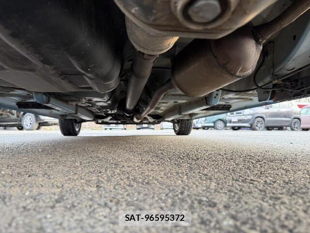 Daihatsu TANTO 2013-12 6020856-20