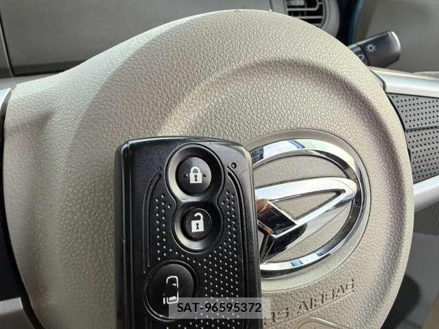 Daihatsu TANTO 2013-12 6020856-8