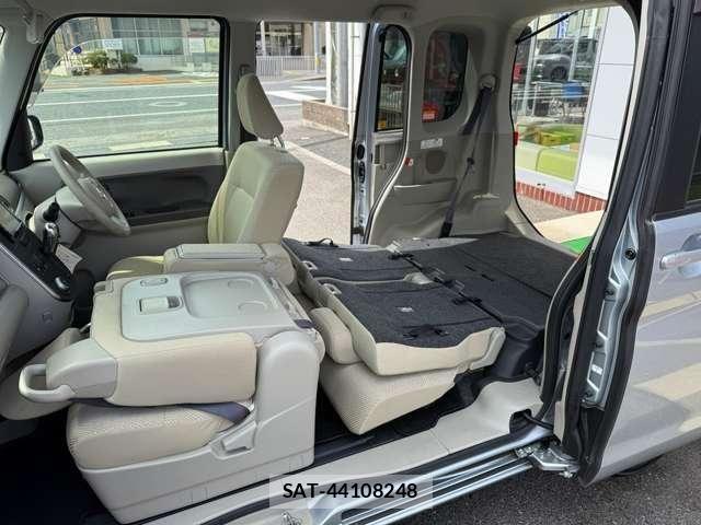 Daihatsu TANTO 2014-07 6678437-23