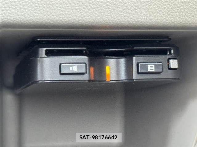 Daihatsu TANTO 2019-02 6998718-25