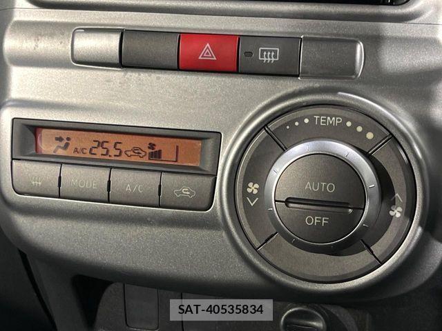 Daihatsu TANTO 2012-08 7021751-5