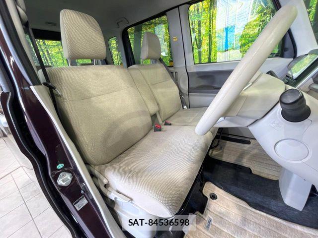 Daihatsu TANTO 2014-05 7021749-7