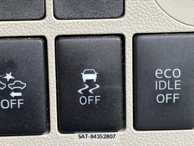 Daihatsu TANTO 2015-03 7225947-5