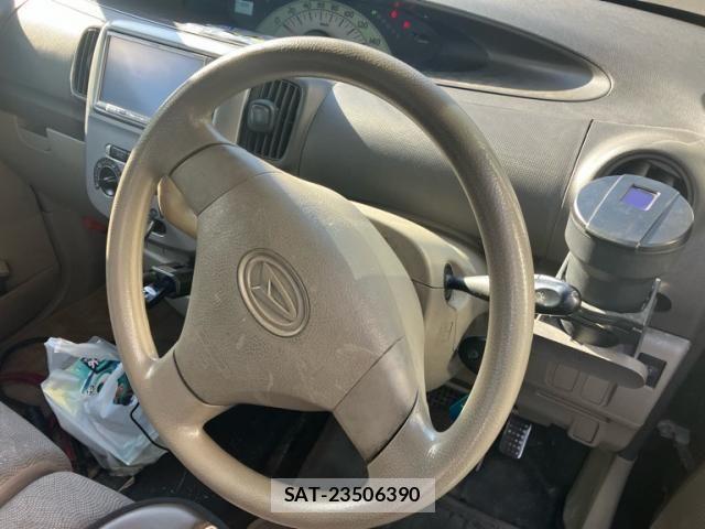 Daihatsu TANTO 2010-07 7225945-12