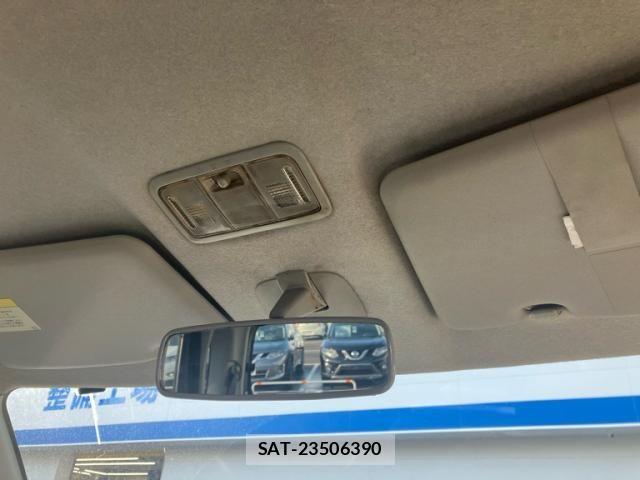 Daihatsu TANTO 2010-07 7225945-18