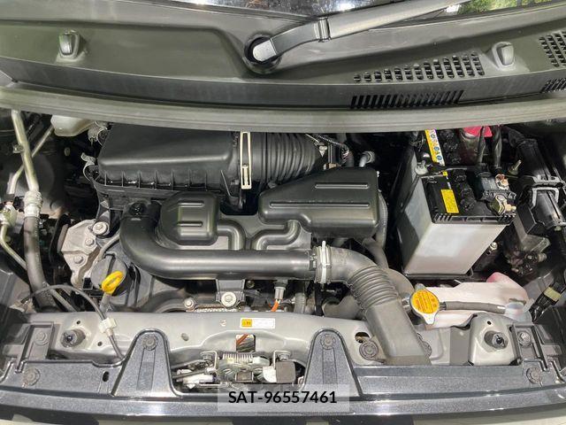 Daihatsu TANTO 2021-10 7273097-17