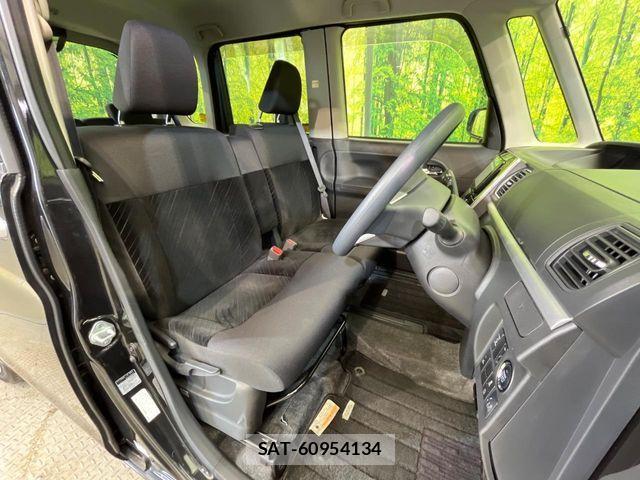Daihatsu TANTO 2017-08 7330567-8