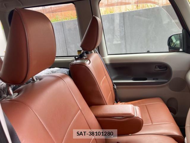 Daihatsu TANTO 2014-01 7360119-14