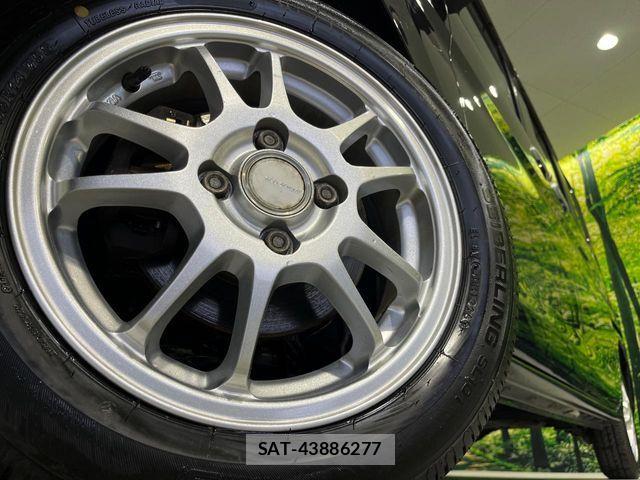 Daihatsu TANTO 2018-04 7510227-12