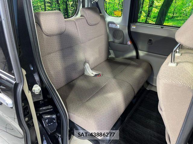 Daihatsu TANTO 2018-04 7510227-8