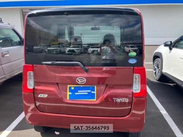 Daihatsu TANTO 2014-01 7510228-3