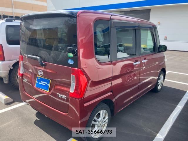 Daihatsu TANTO 2014-01 7510228-4