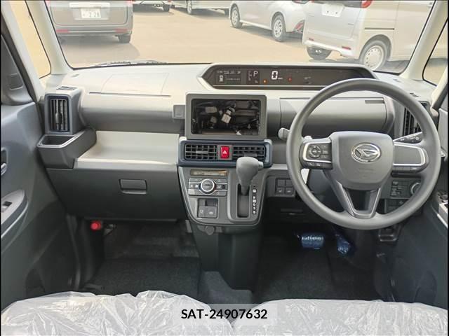 Daihatsu TANTO 2025-04 7620729-2