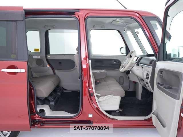 Daihatsu TANTO 2018-09 7620731-19